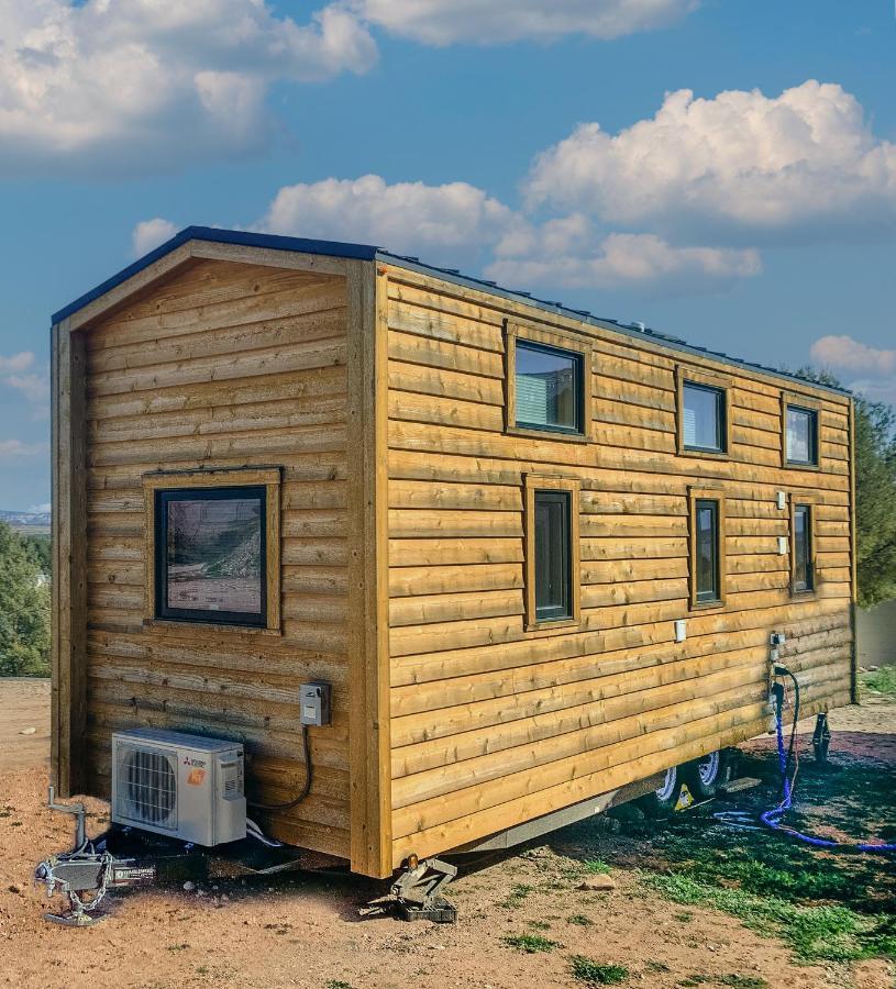 קוטונווד Cute Sedona Green-Certified Cedar Tiny Home מראה חיצוני תמונה
